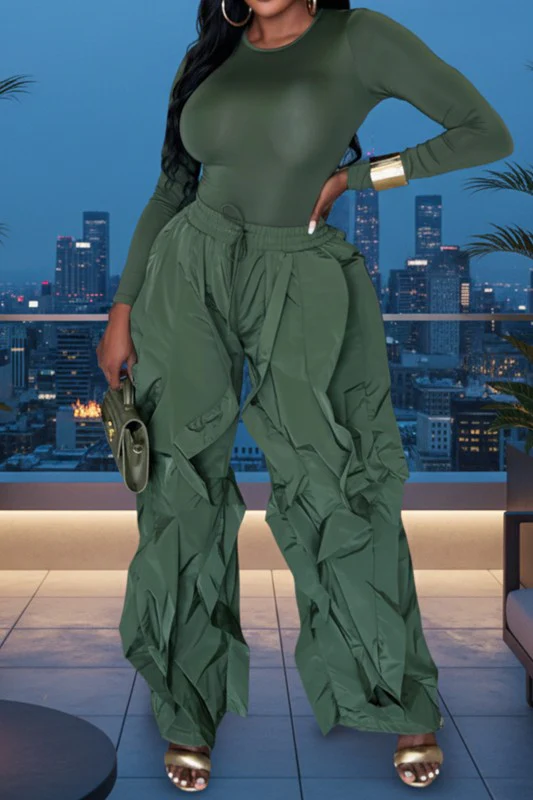 GREEN BODYSUIT TOP WITH RUFFLE TRIM BAGGY PANTS